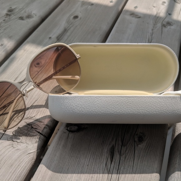 Chloe Sunglasses - Picture 4 of 4